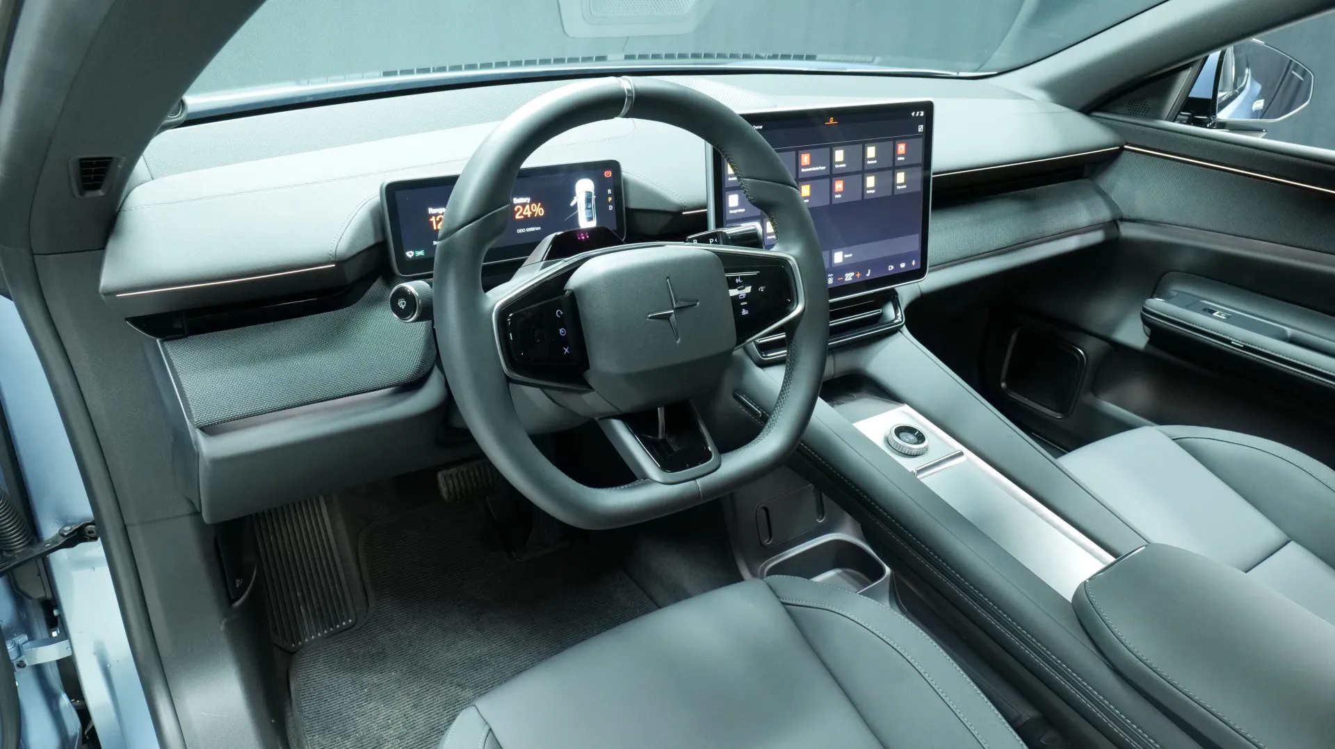 Autokuva 13 - EVL-850