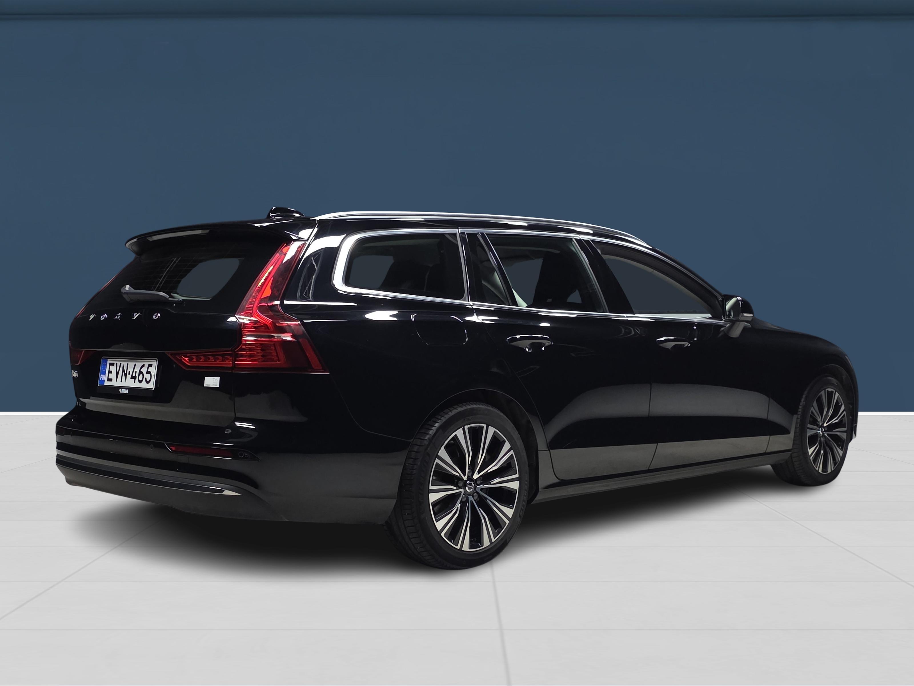 Volvo V60 T6 AWD Long Range Core aut 2024, photo 4/15