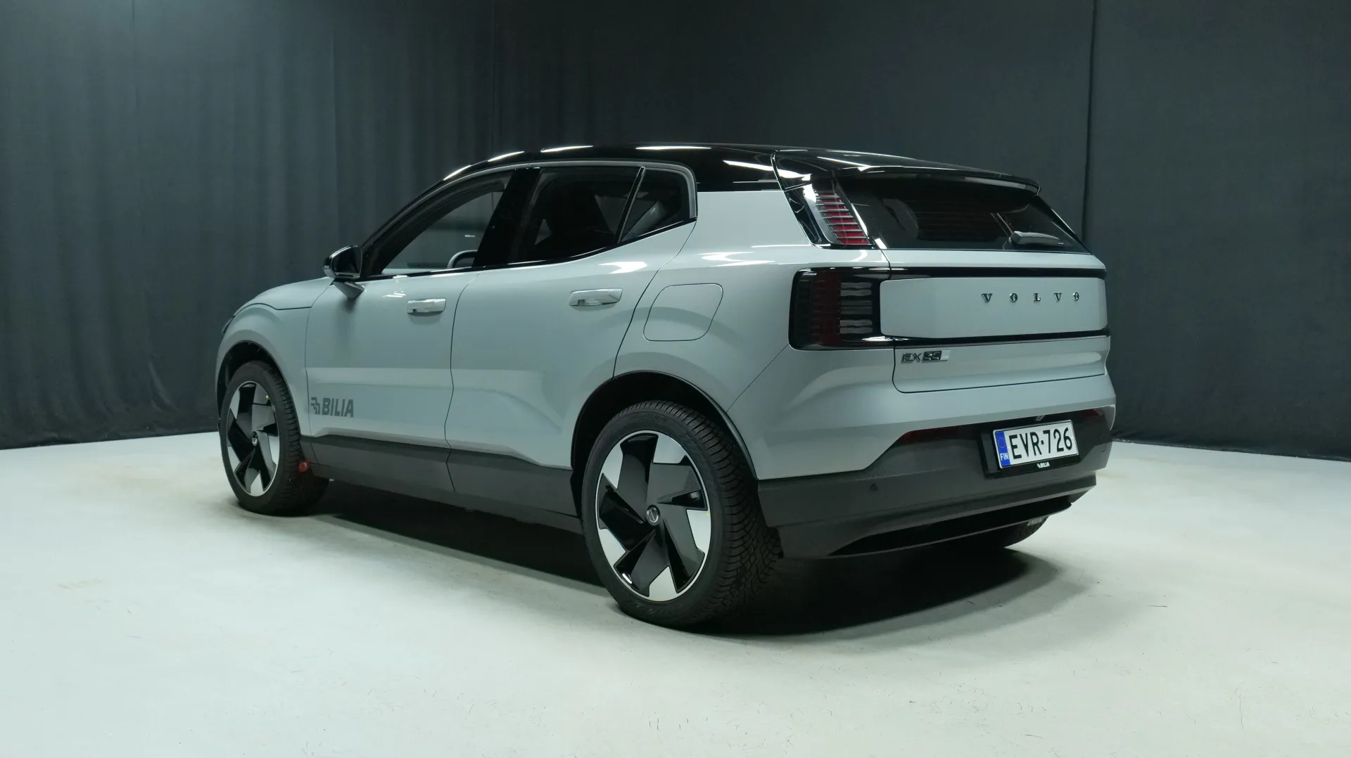 Autokuva 2 - EVR-726