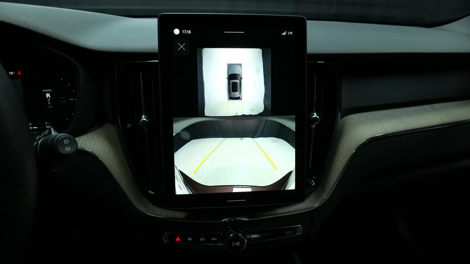 Autokuva 7 - EVR-730