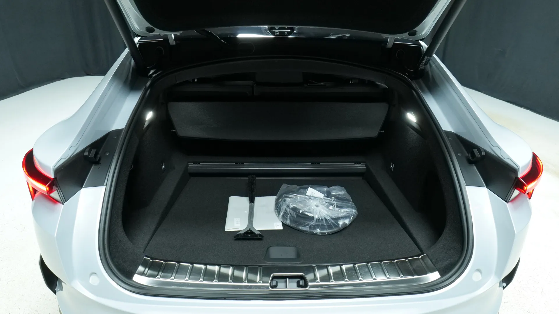 Autokuva 17 - EVR-750