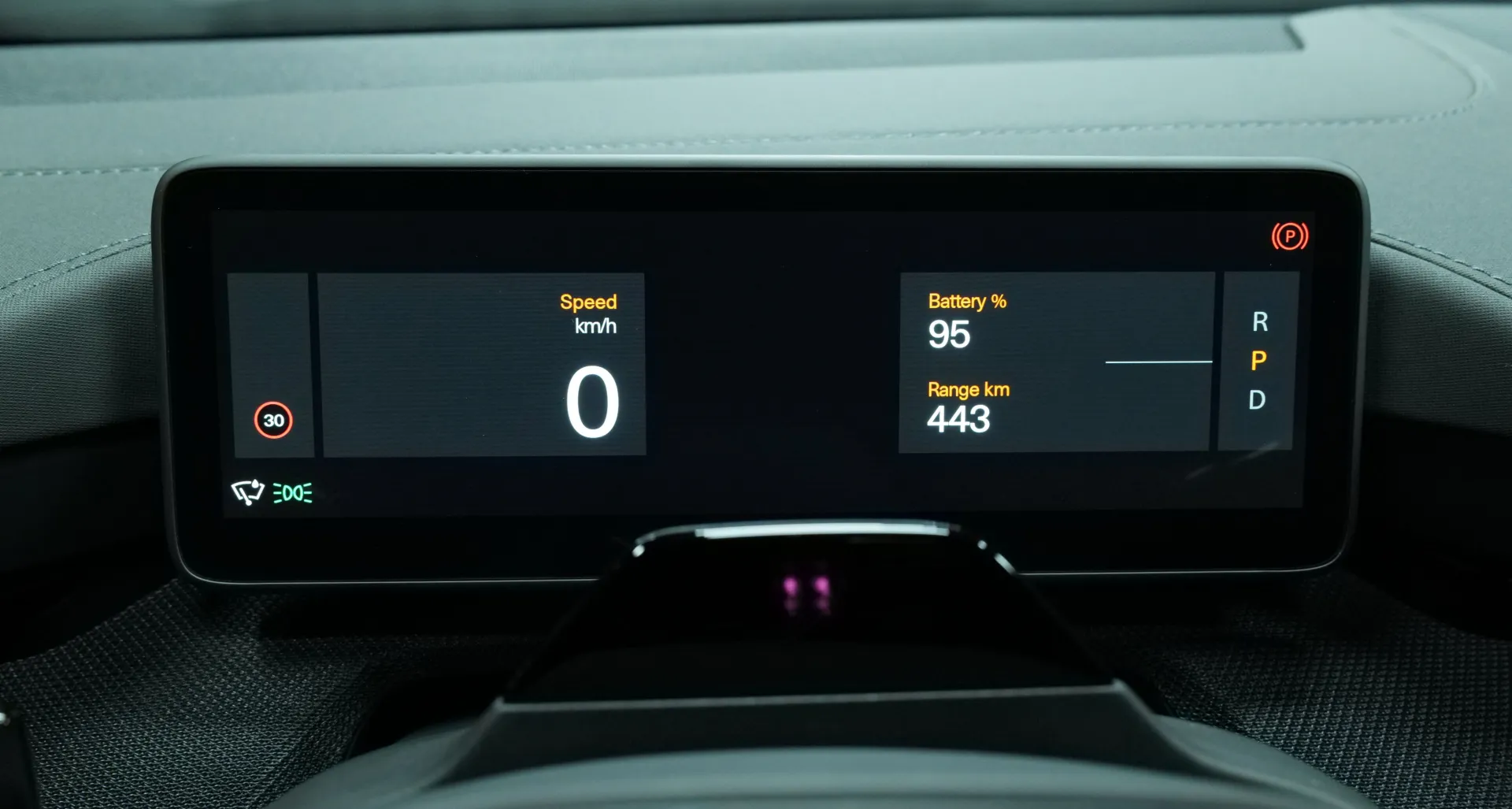 Autokuva 6 - EVR-750