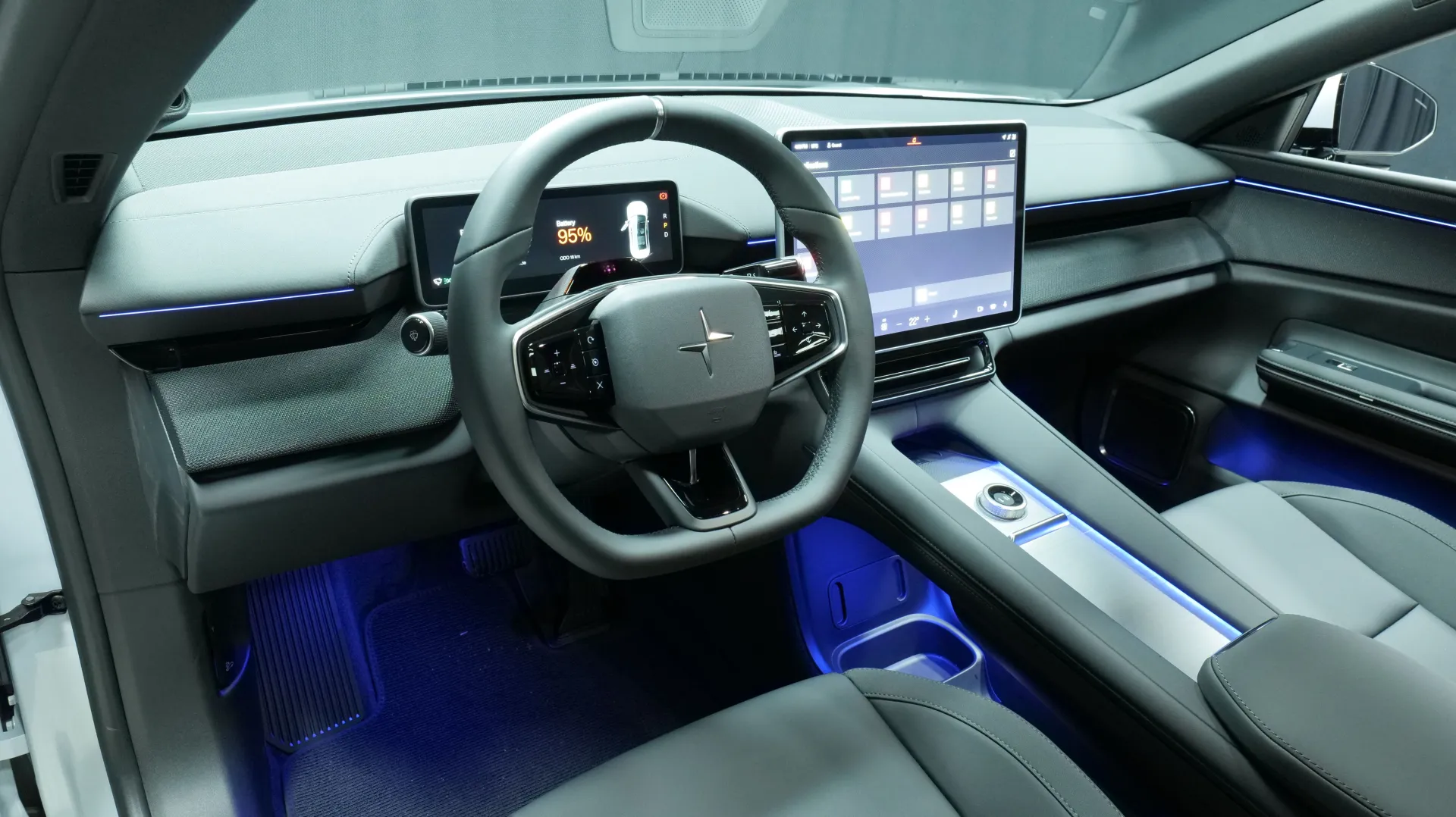 Autokuva 13 - EVR-750