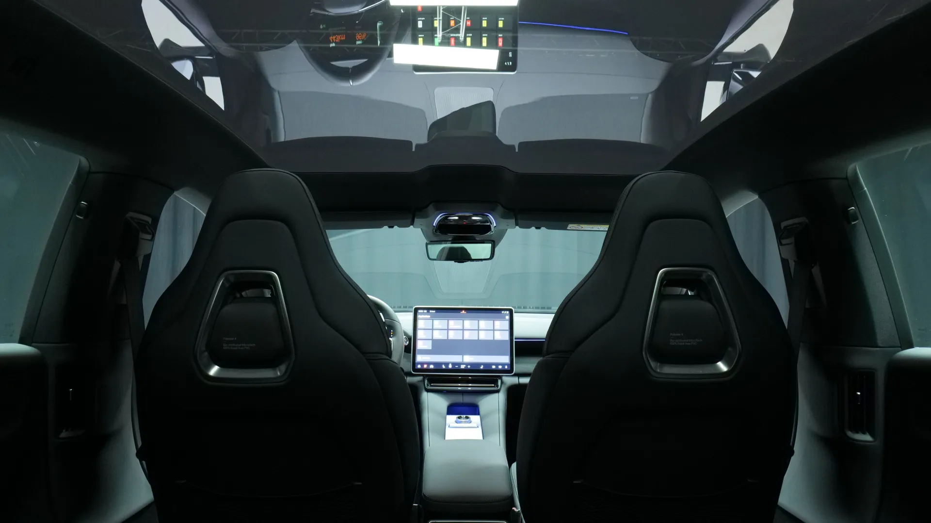 Autokuva 18 - EVR-750