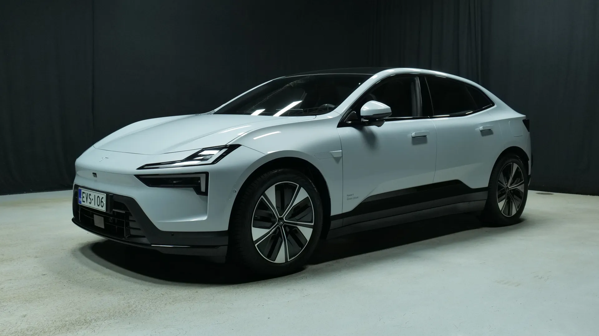 Polestar 4 EVS-106