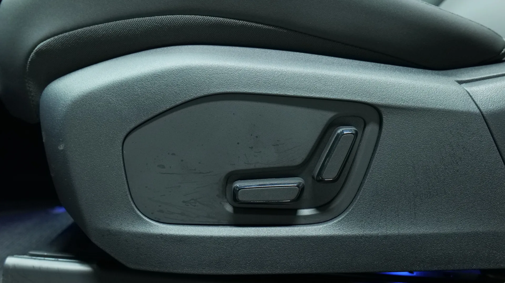 Autokuva 11 - EVS-106