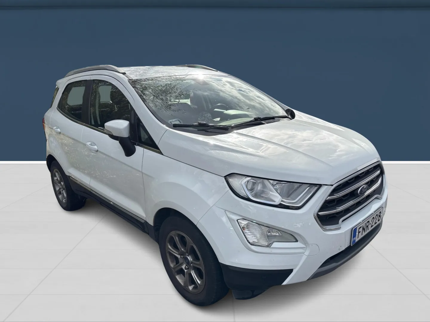Autokuva 3 - FNR-228