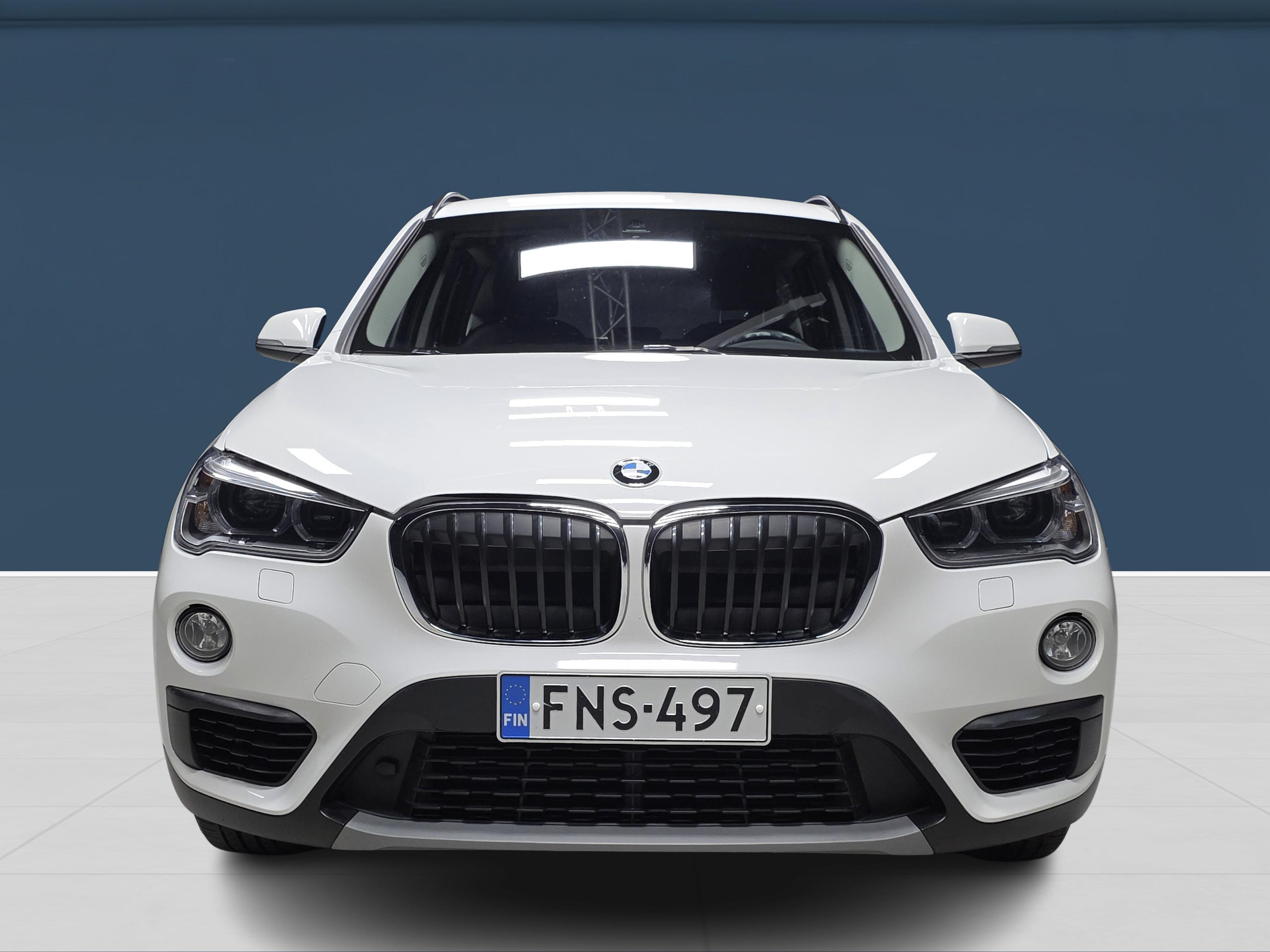 BMW X1 F48 sDrive18i A Business Pro 2019, kuva 2/15