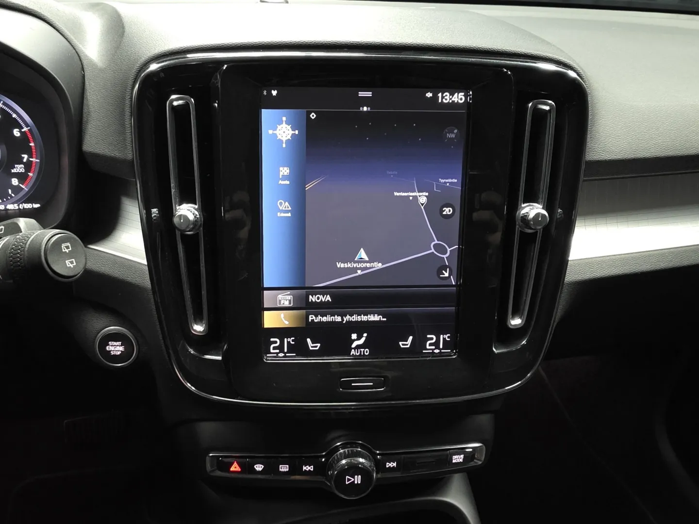 Autokuva 13 - FOI-681