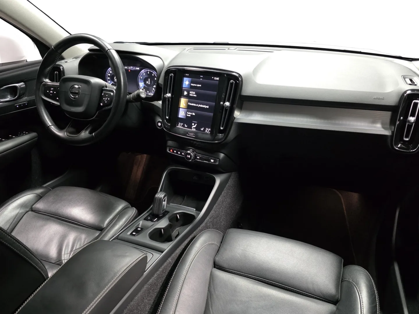 Autokuva 17 - FOI-681