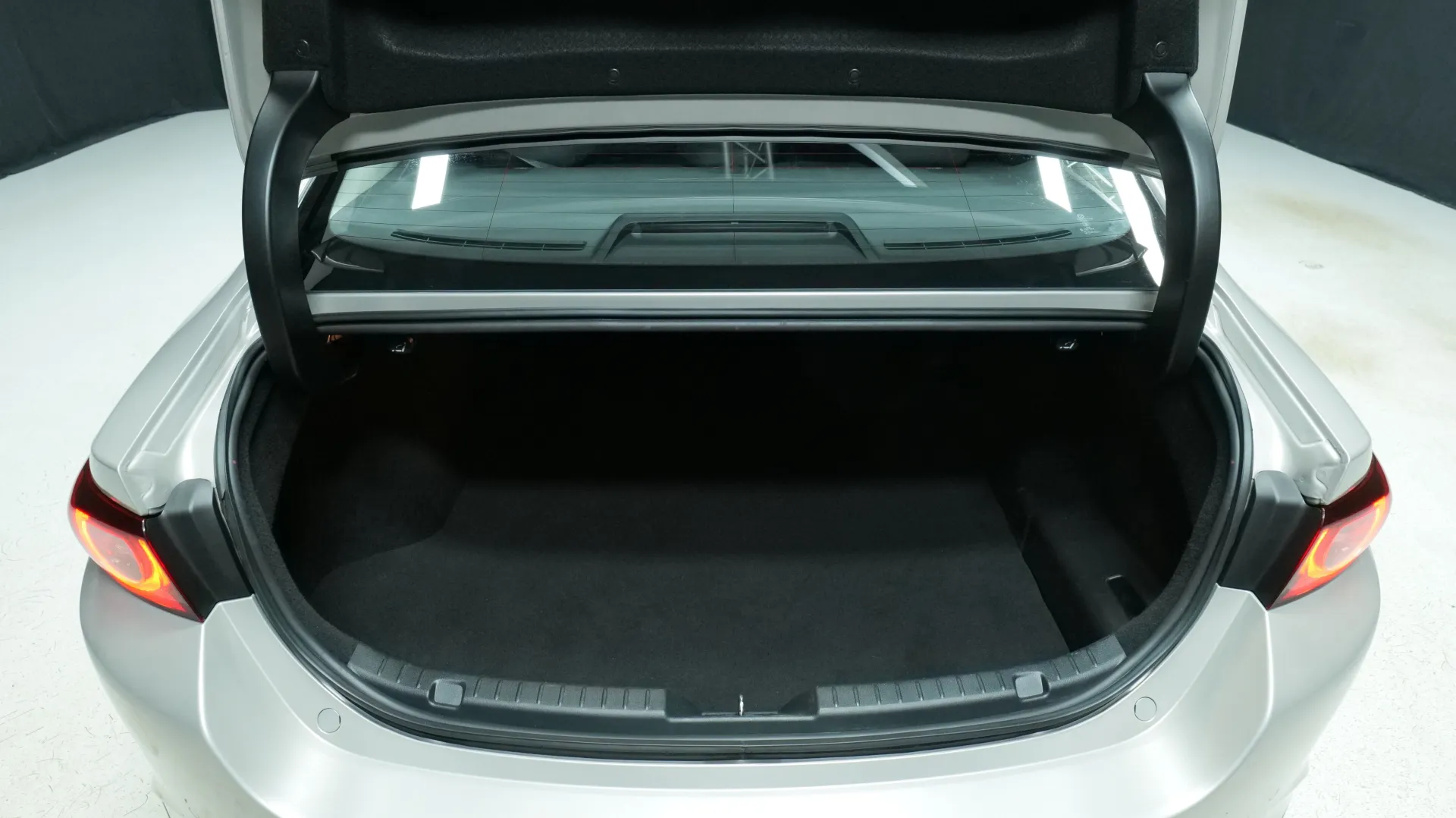 Autokuva 15 - FOL-463