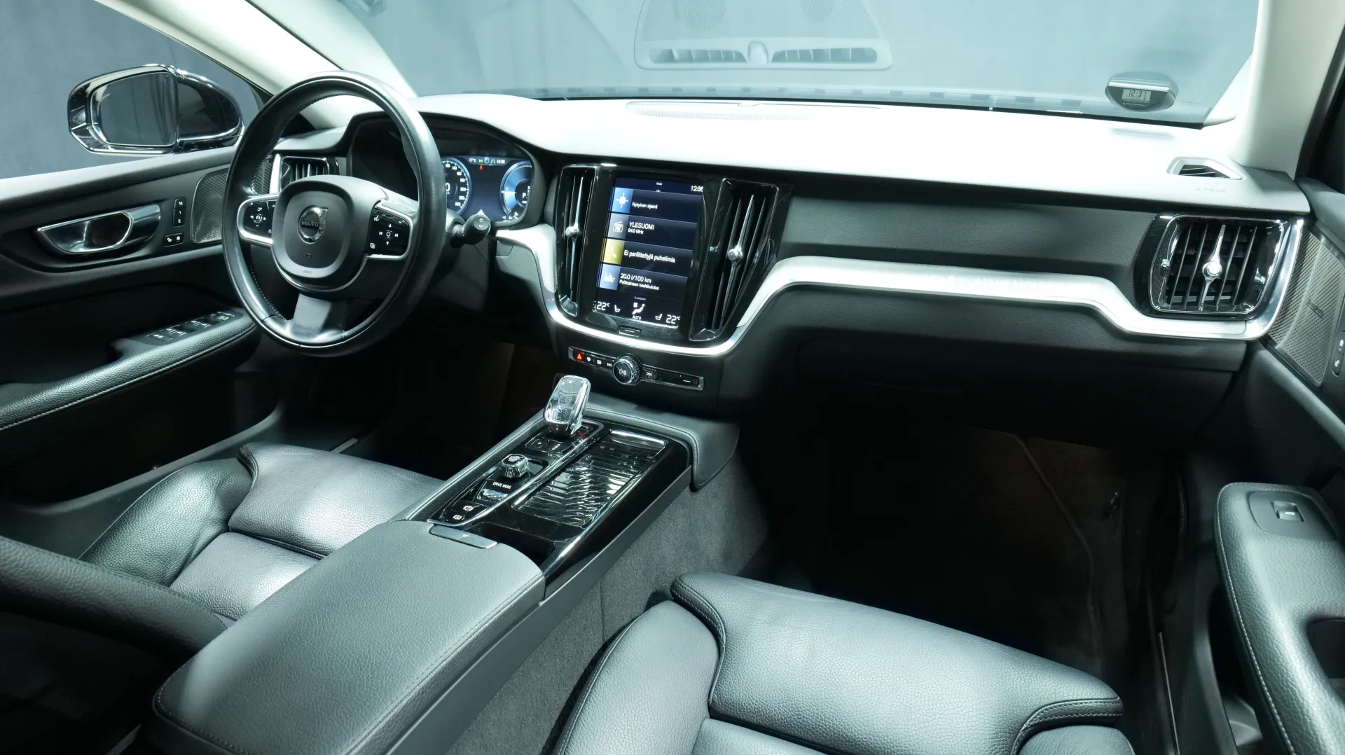 Autokuva 19 - FOO-375