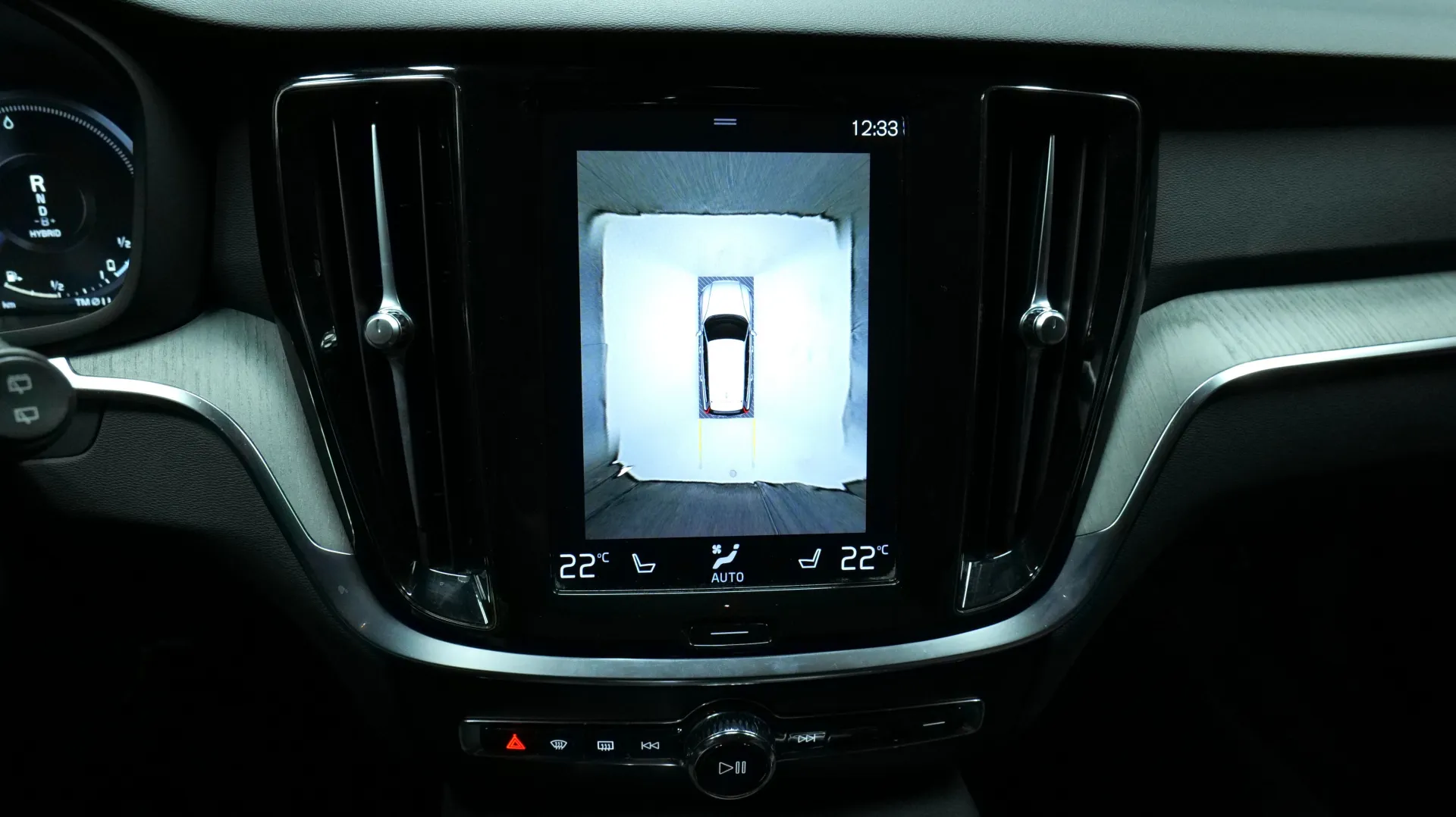 Autokuva 9 - FOO-375