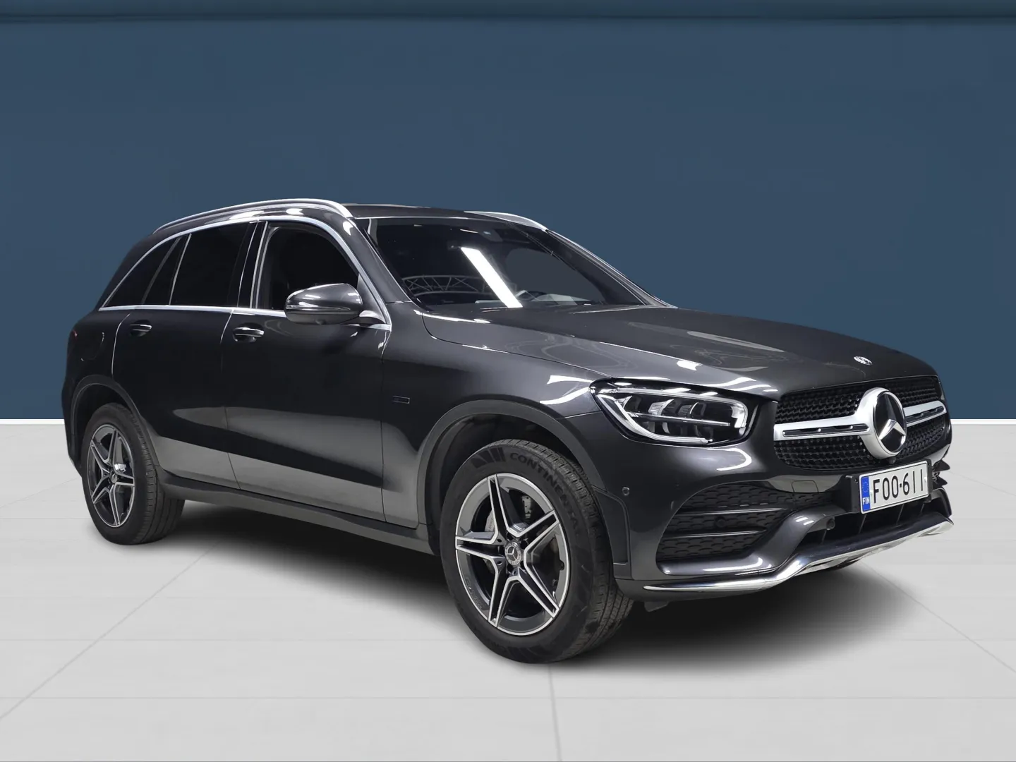 Autokuva 3 - FOO-611