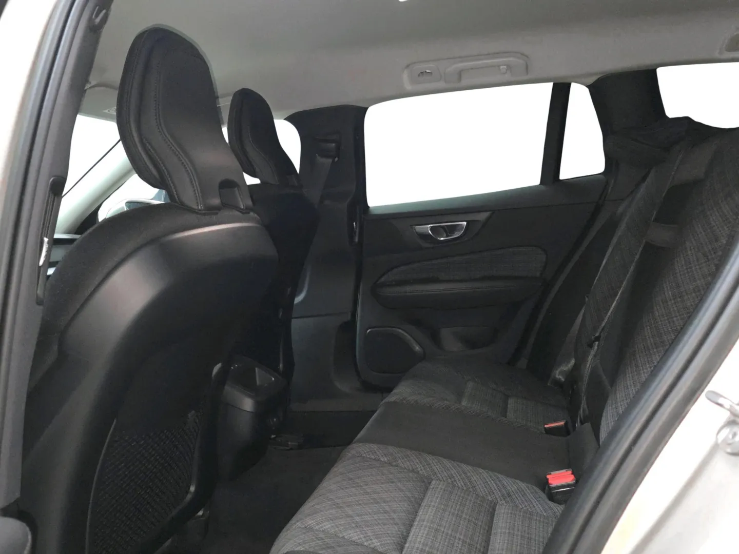 Autokuva 9 - FPC-846