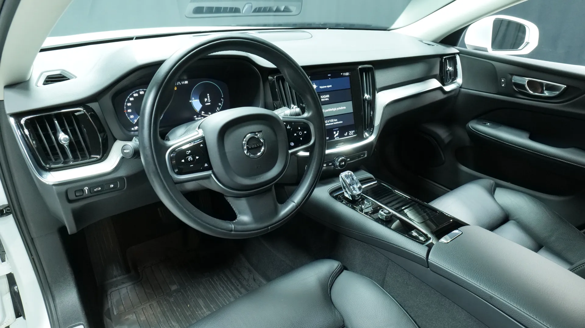 Autokuva 13 - FPE-761