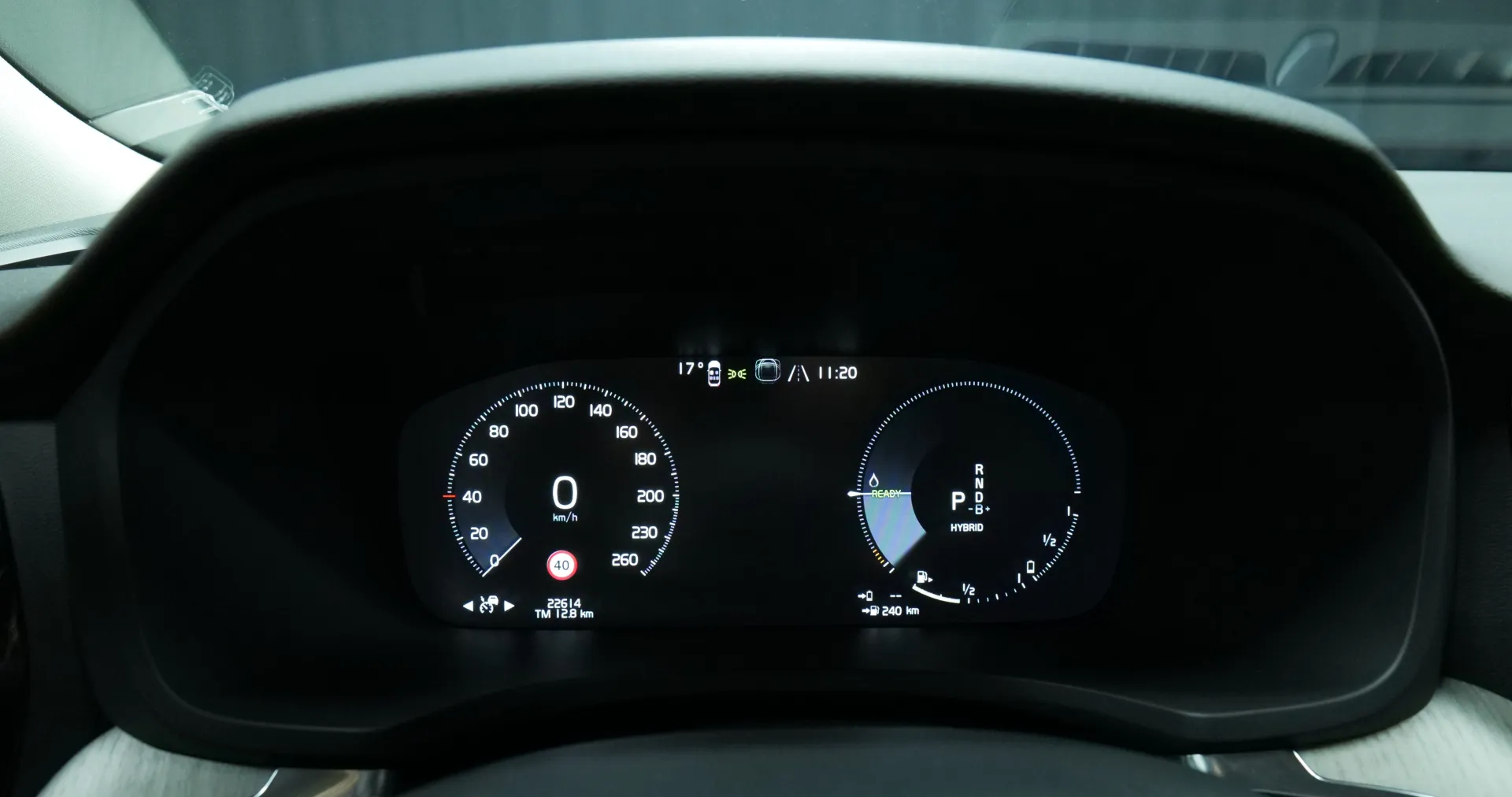 Autokuva 6 - FPE-761