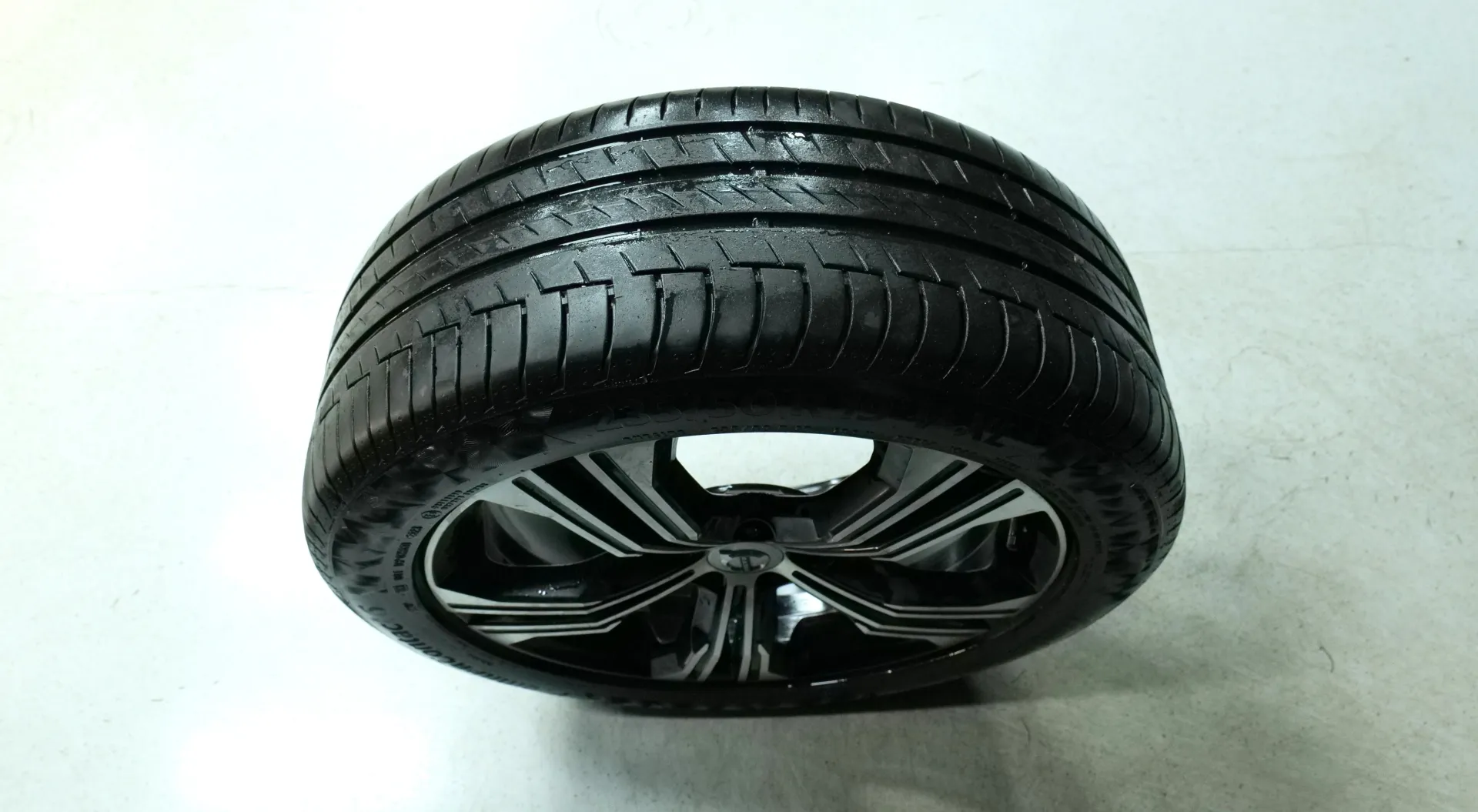 Autokuva 20 - FPN-406