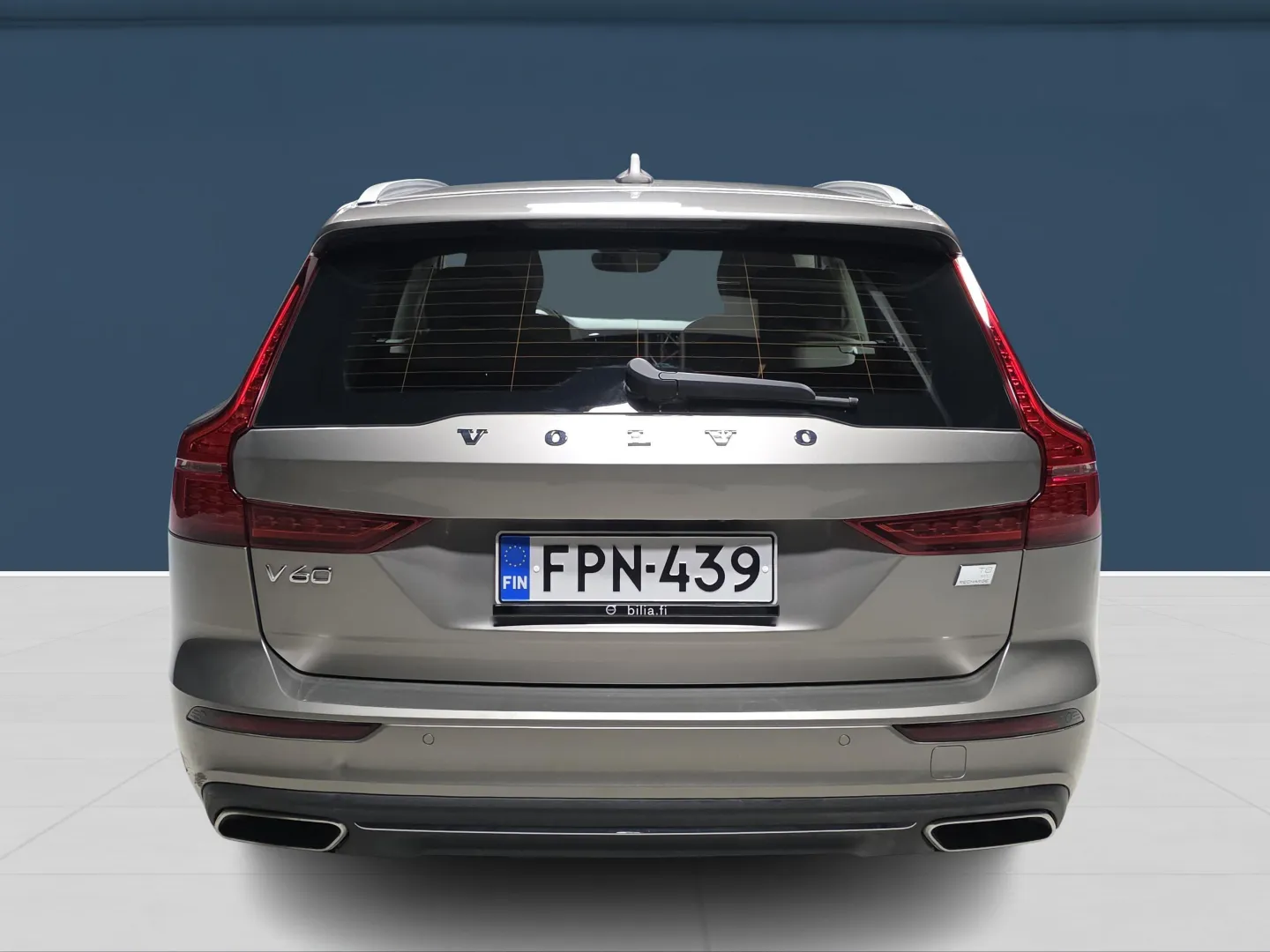 Autokuva 5 - FPN-439
