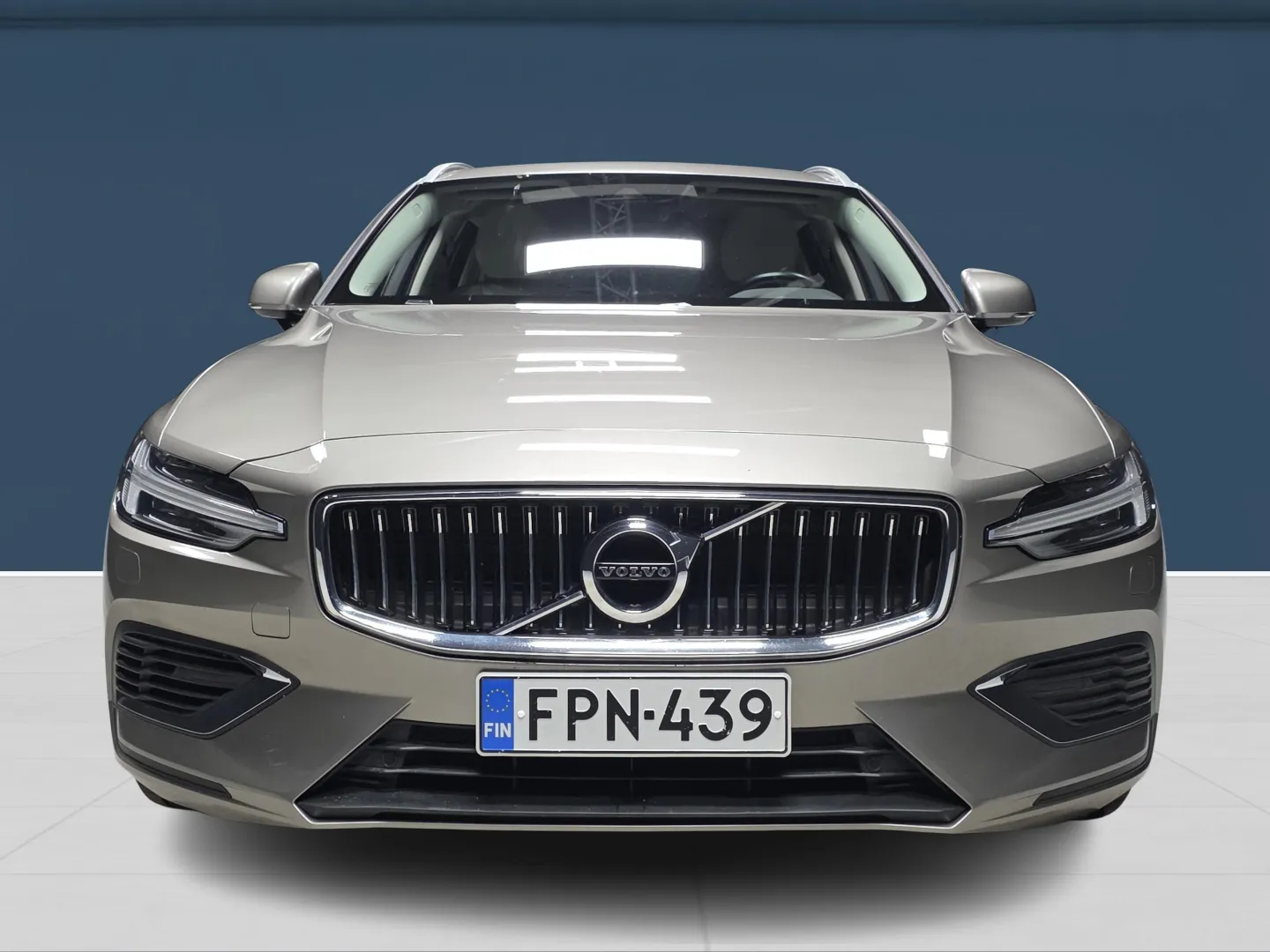 Autokuva 2 - FPN-439