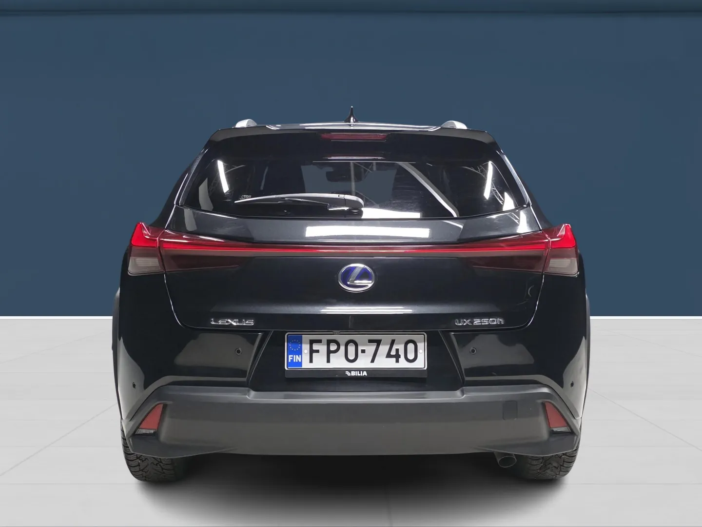 Autokuva 5 - FPO-740