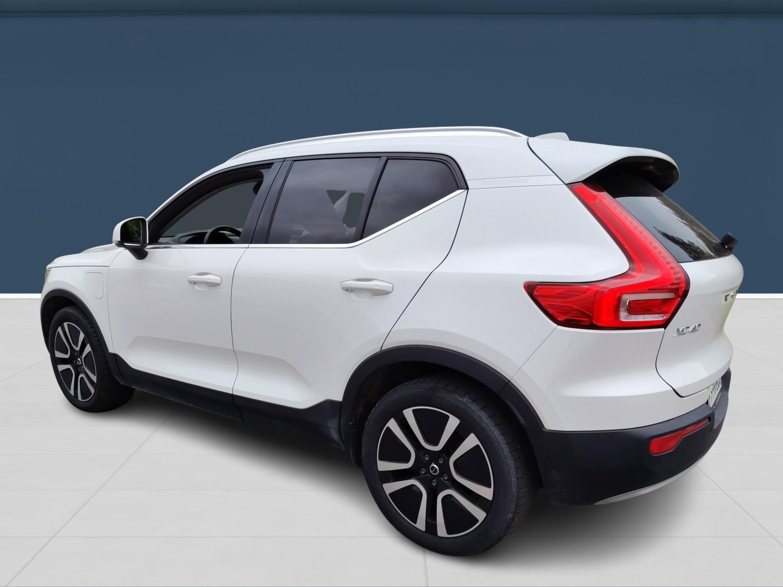 Volvo XC40 T5 TwE Inscription aut 2021, kuva 4/8