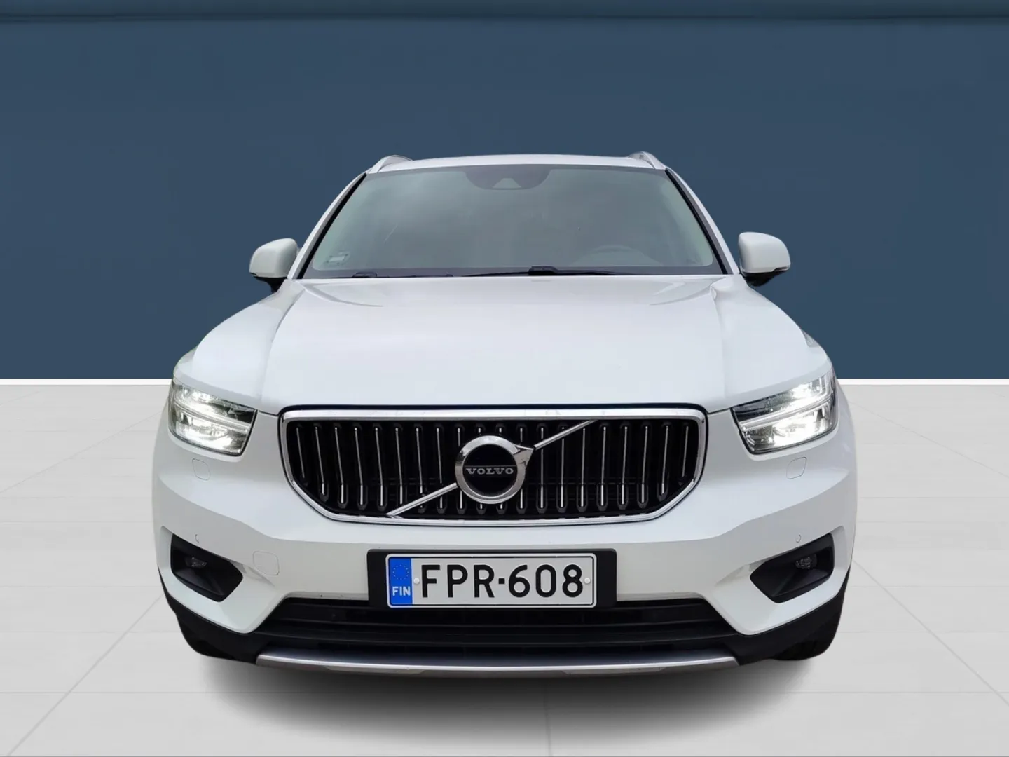 Autokuva 3 - FPR-608