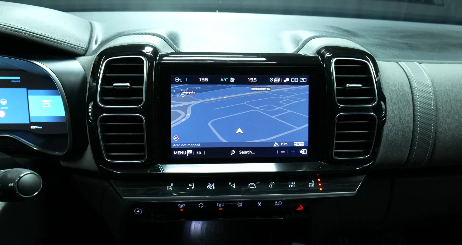 Autokuva 7 - FPU-247