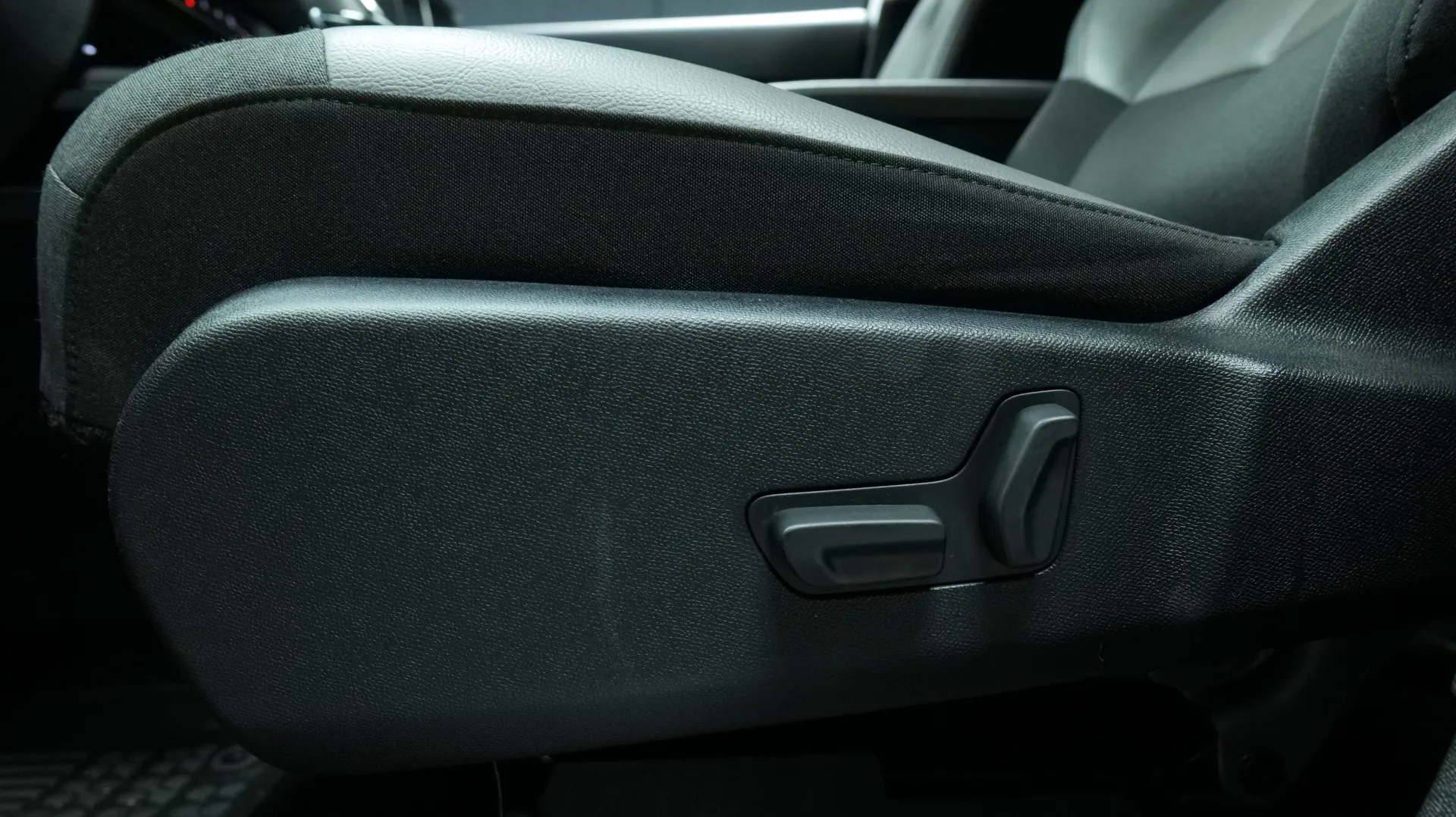 Autokuva 11 - FPU-247