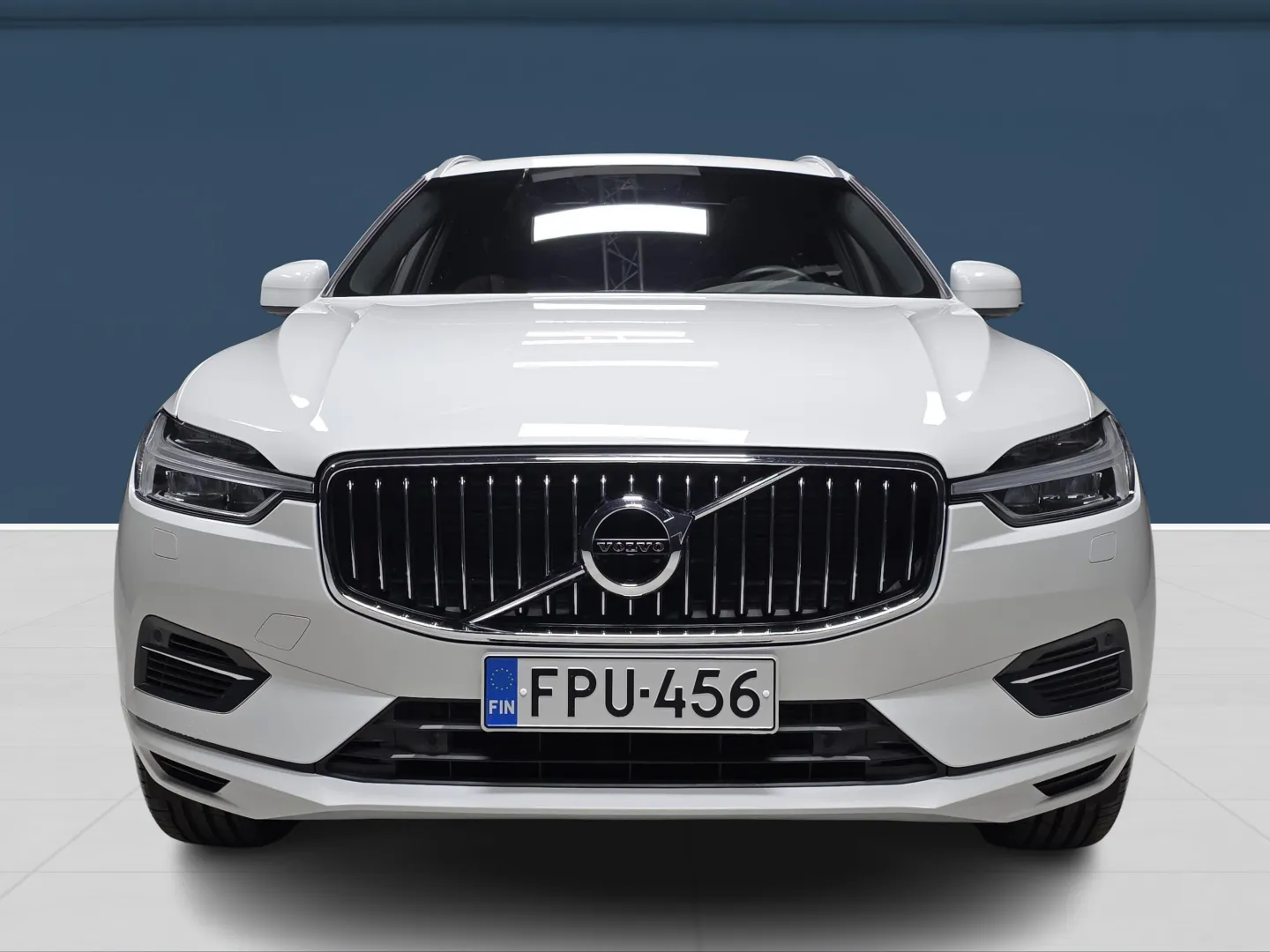 Autokuva 2 - FPU-456