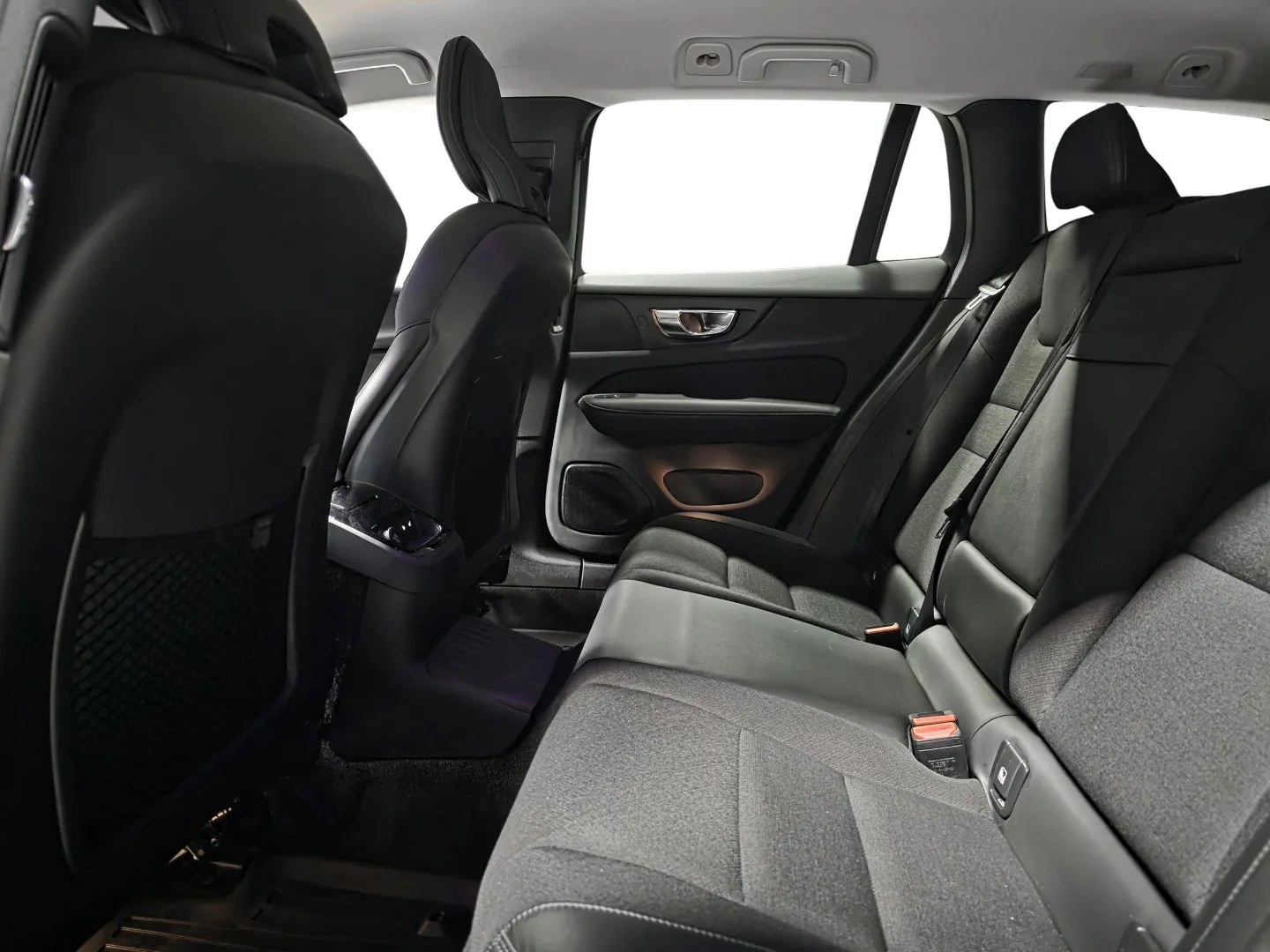 Autokuva 9 - FPZ-243