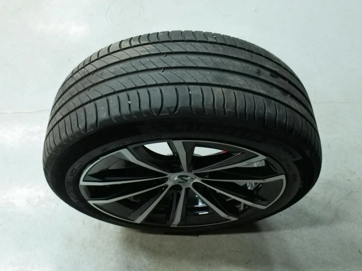 Autokuva 14 - FRF-341