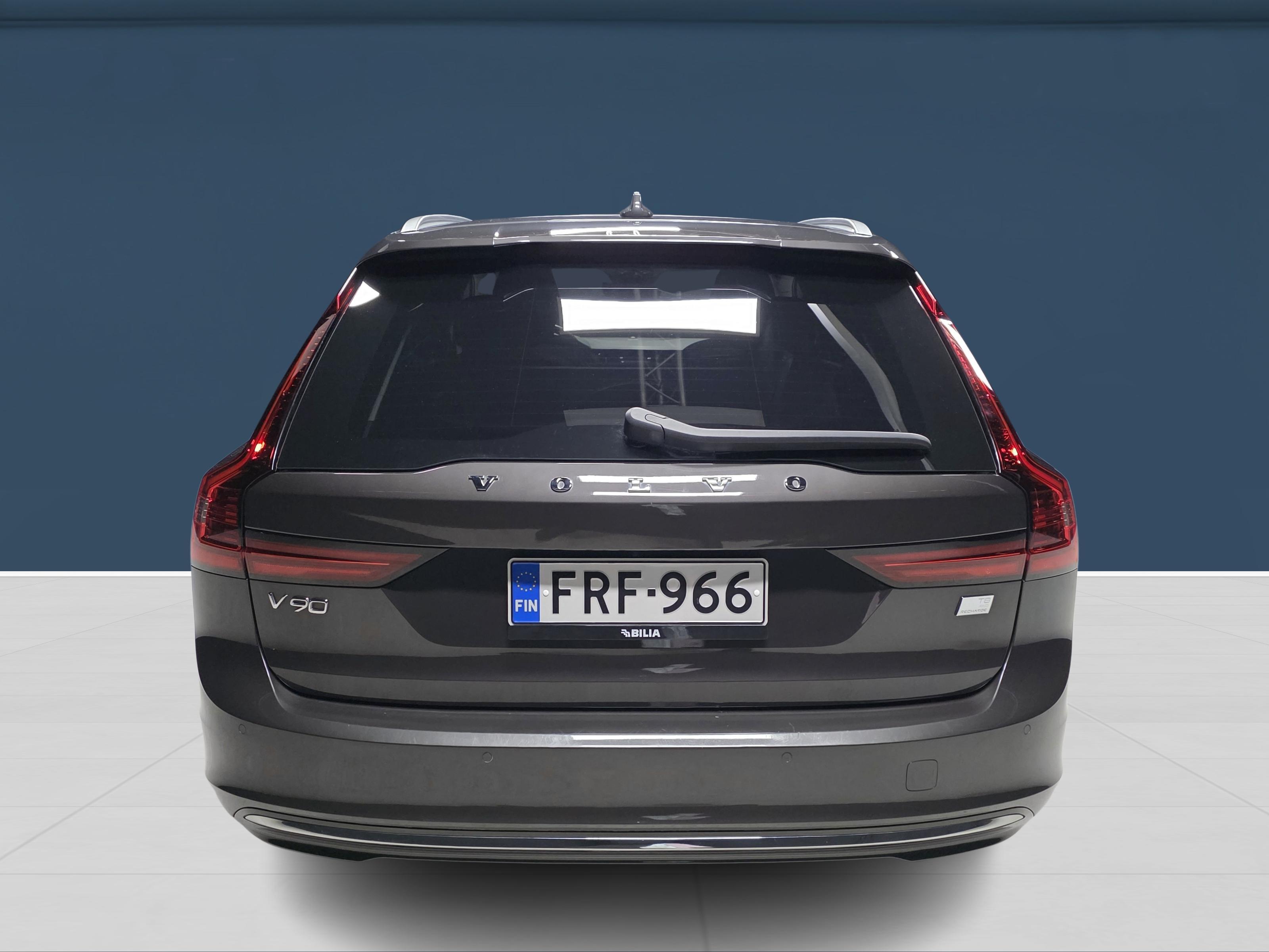 Volvo V90 2023, kuva 5/18