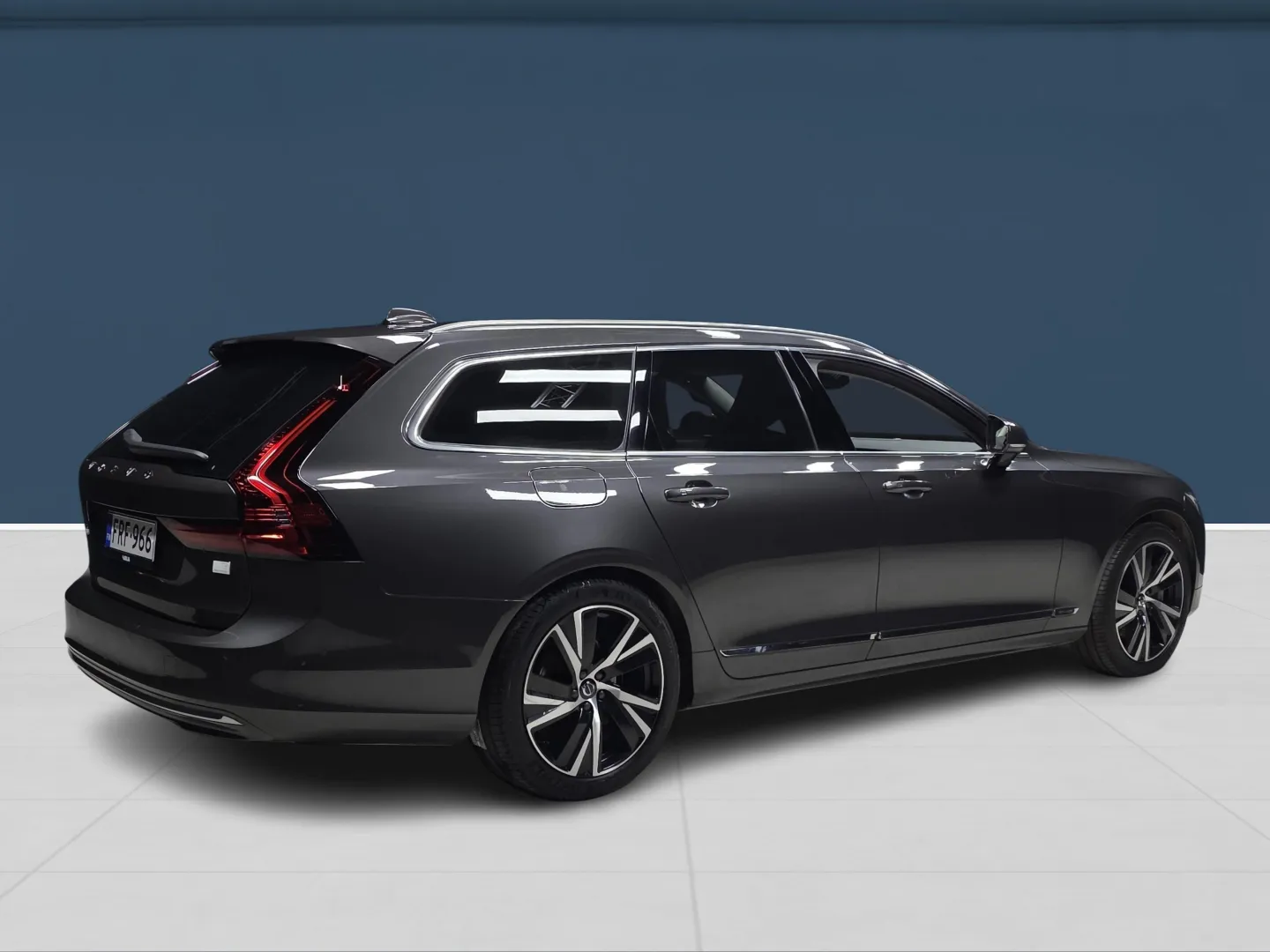 Autokuva 4 - FRF-966