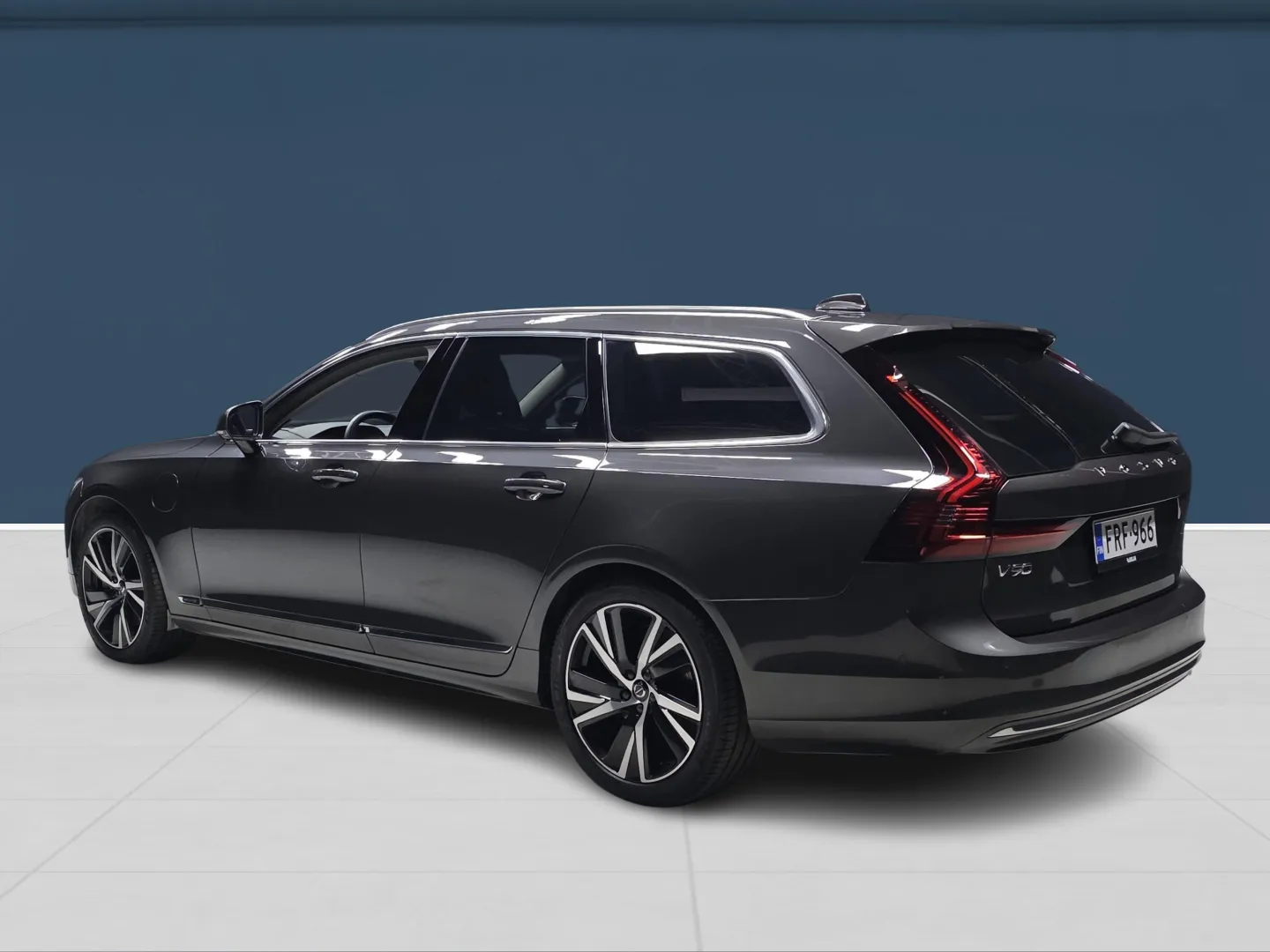 Autokuva 6 - FRF-966