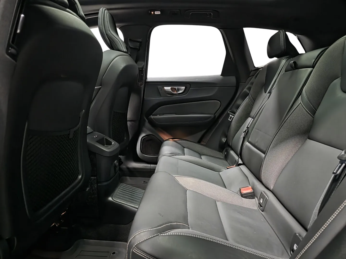 Autokuva 9 - FRH-307