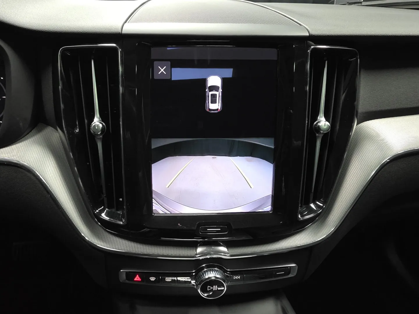 Autokuva 13 - FRH-309