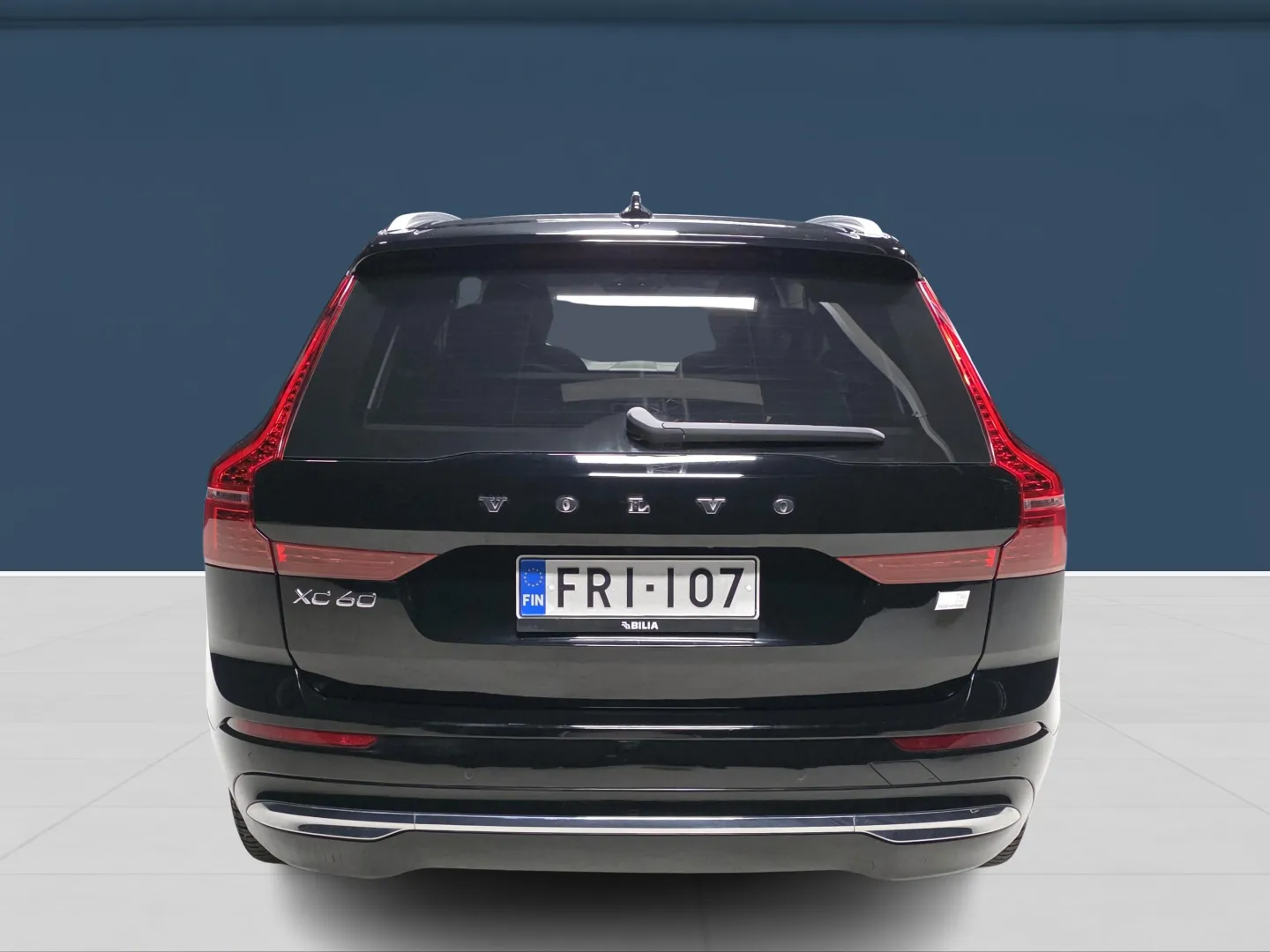 Autokuva 5 - FRI-107