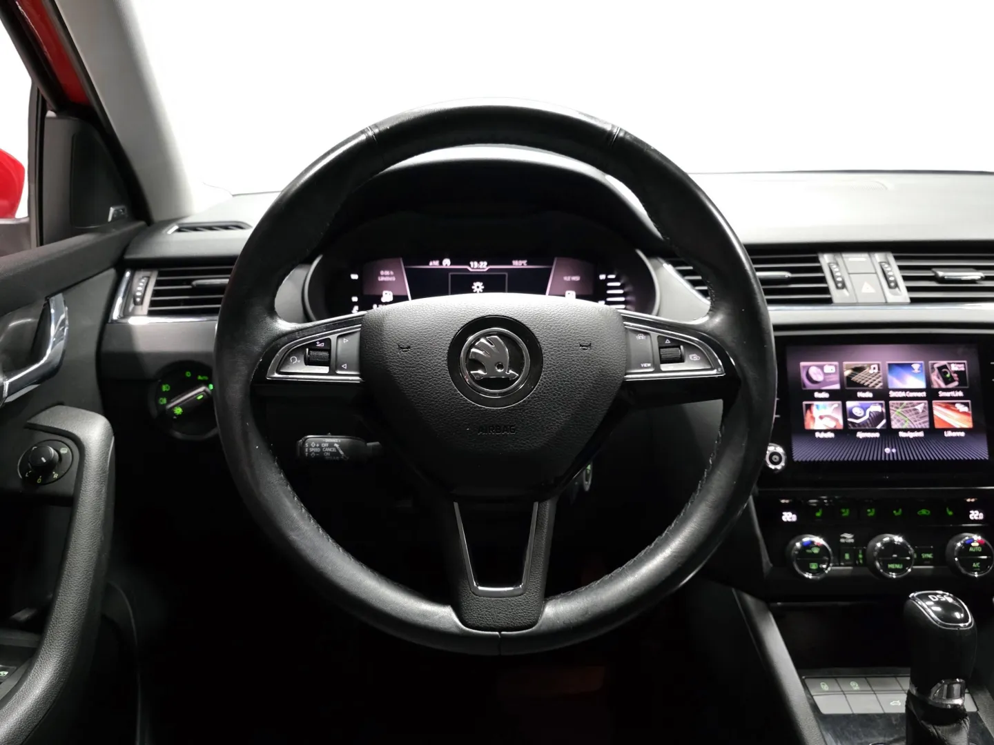 Autokuva 10 - FRI-140