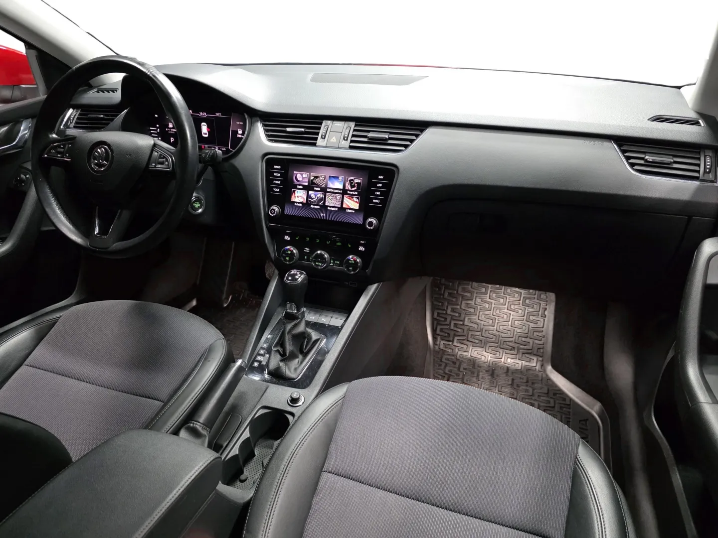 Autokuva 16 - FRI-140