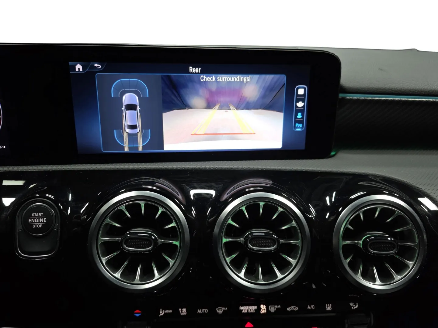 Autokuva 14 - FRJ-352