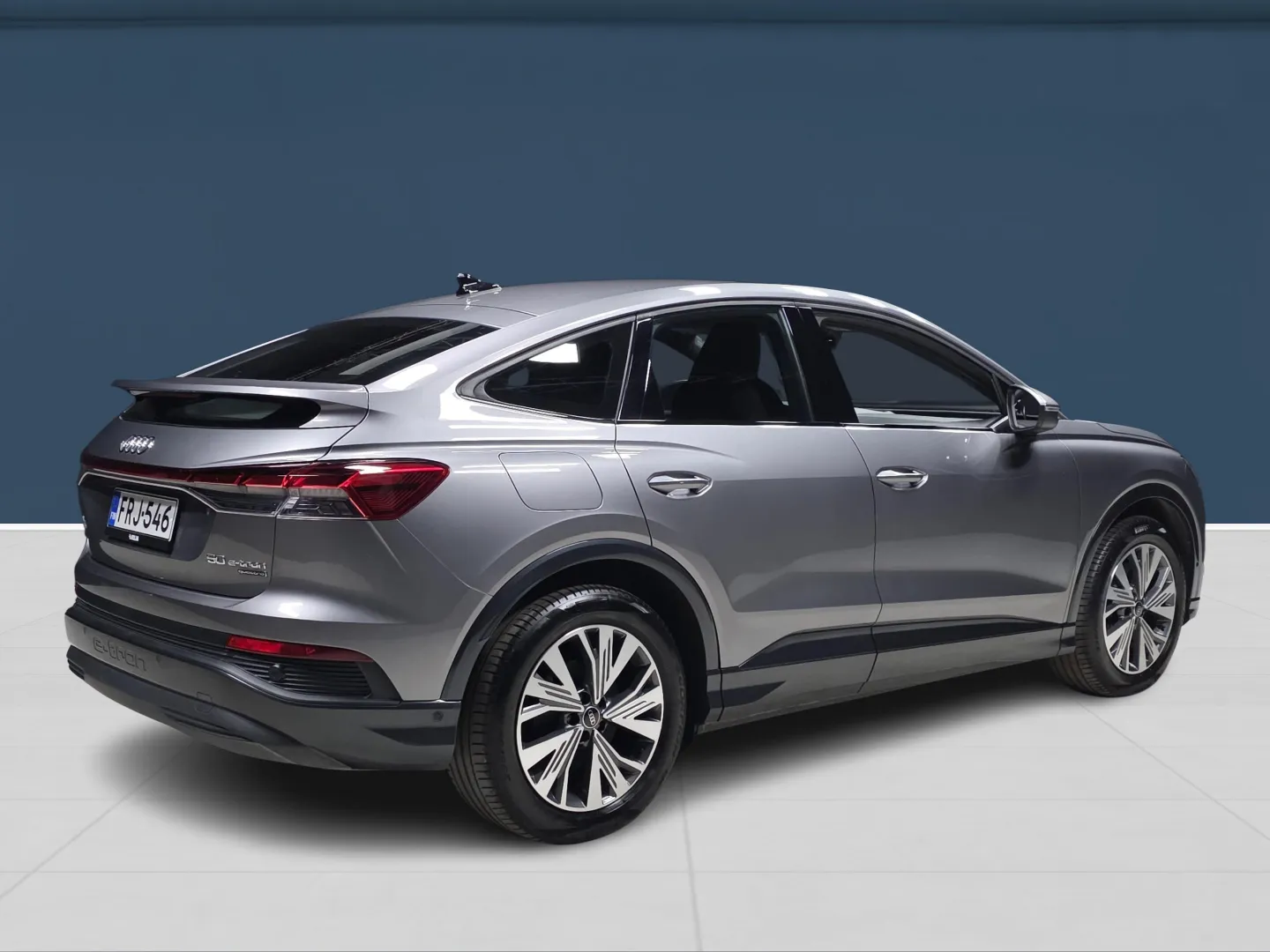 Autokuva 4 - FRJ-546