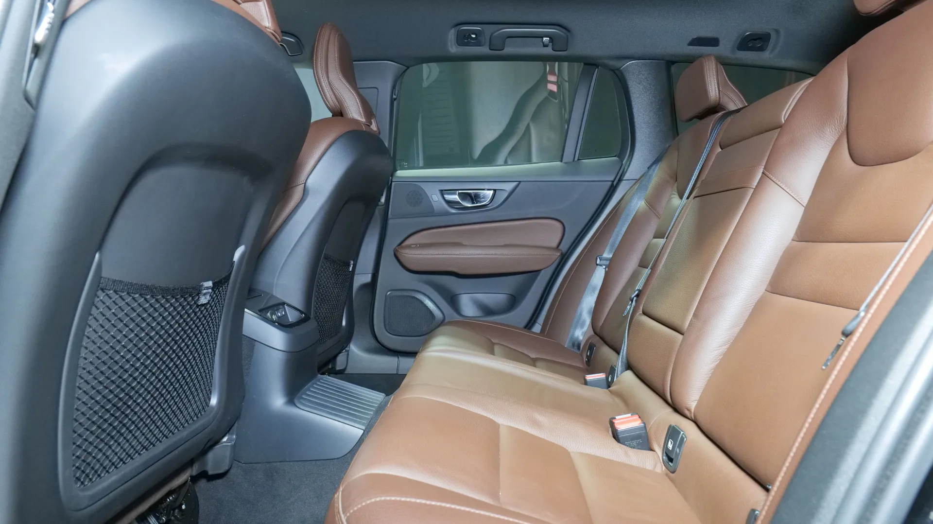 Autokuva 15 - FRL-400