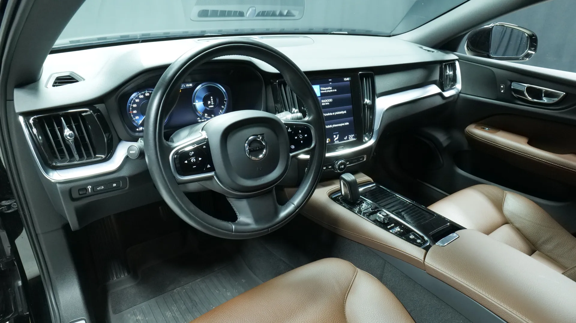 Autokuva 11 - FRL-400