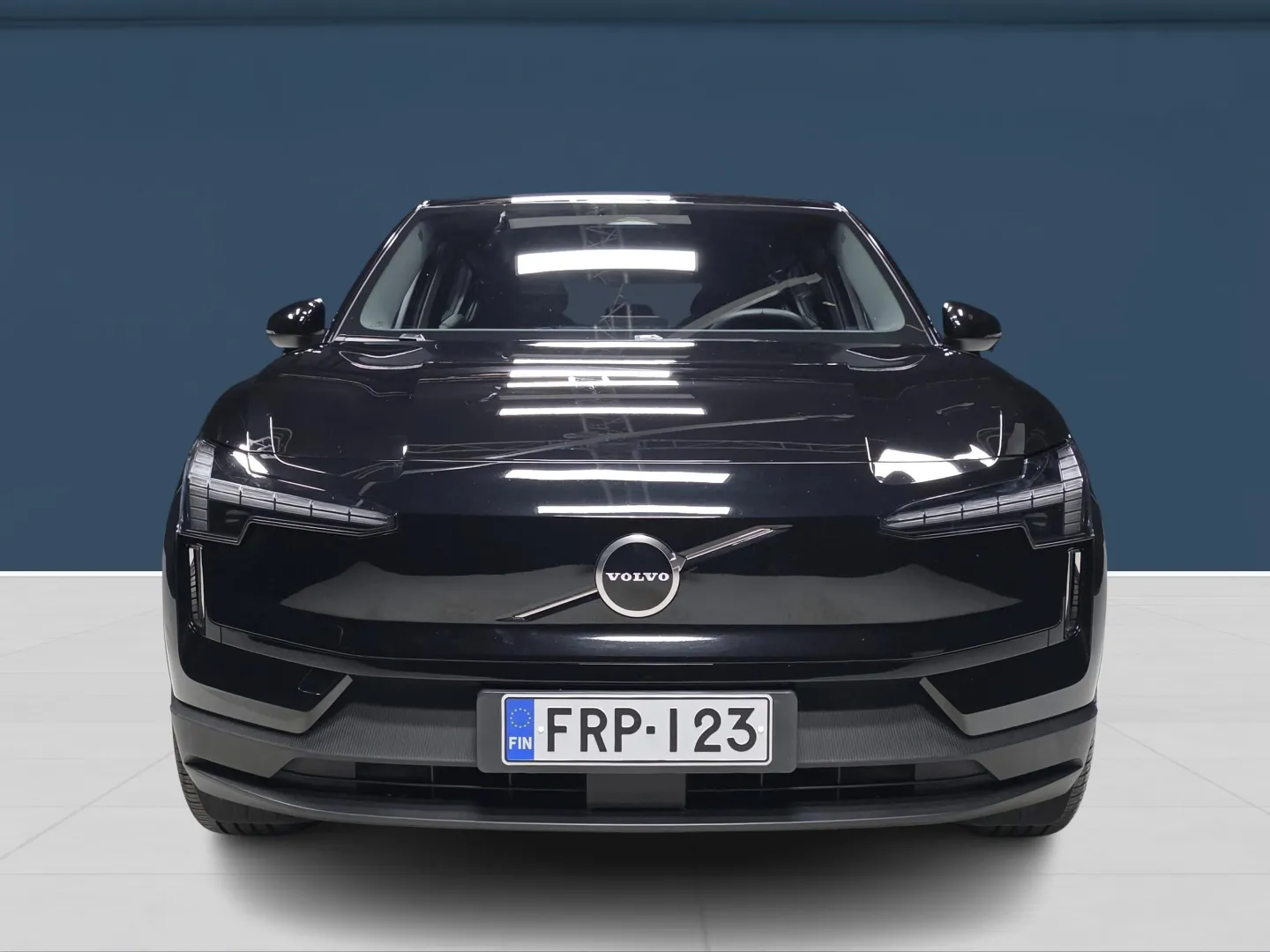 Autokuva 2 - FRP-123