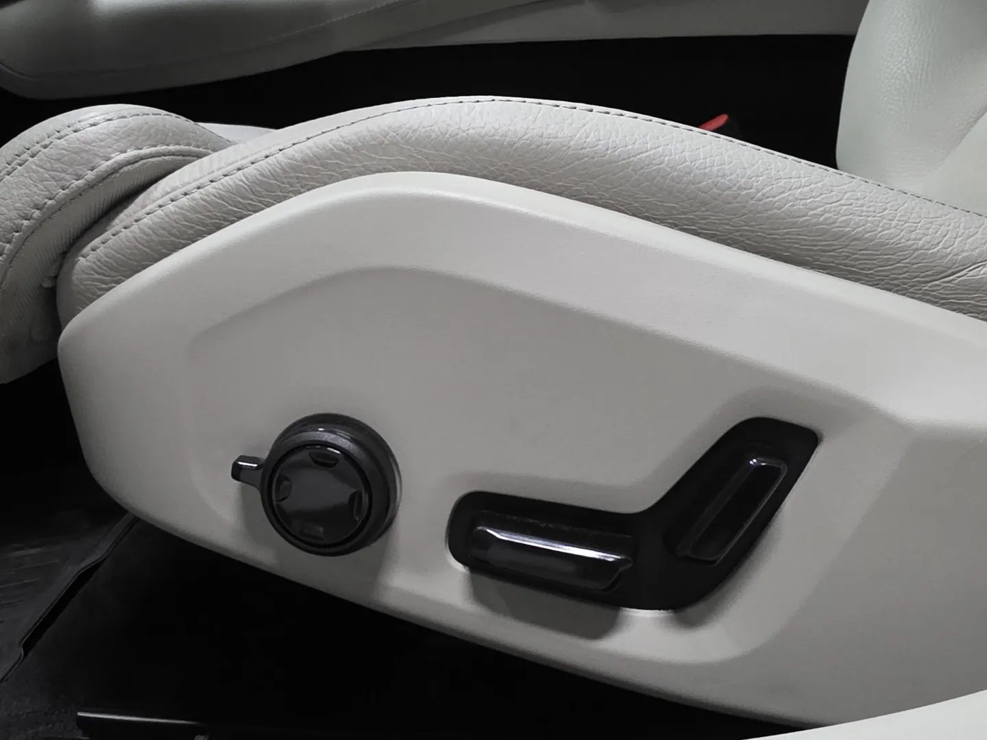 Autokuva 14 - FSA-434