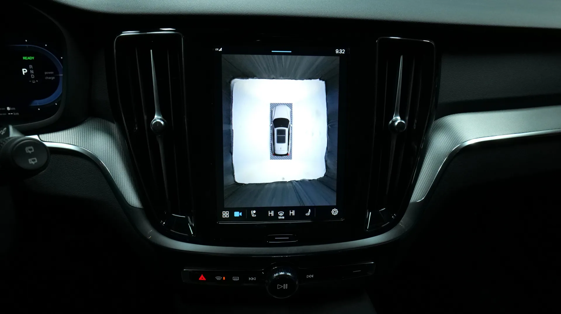 Autokuva 7 - FSF-431