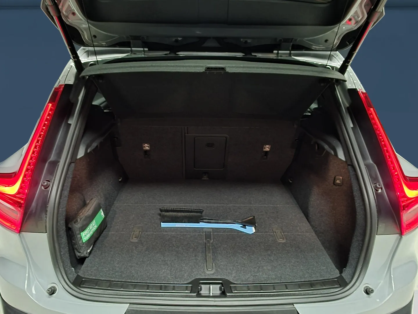 Autokuva 11 - FSG-283