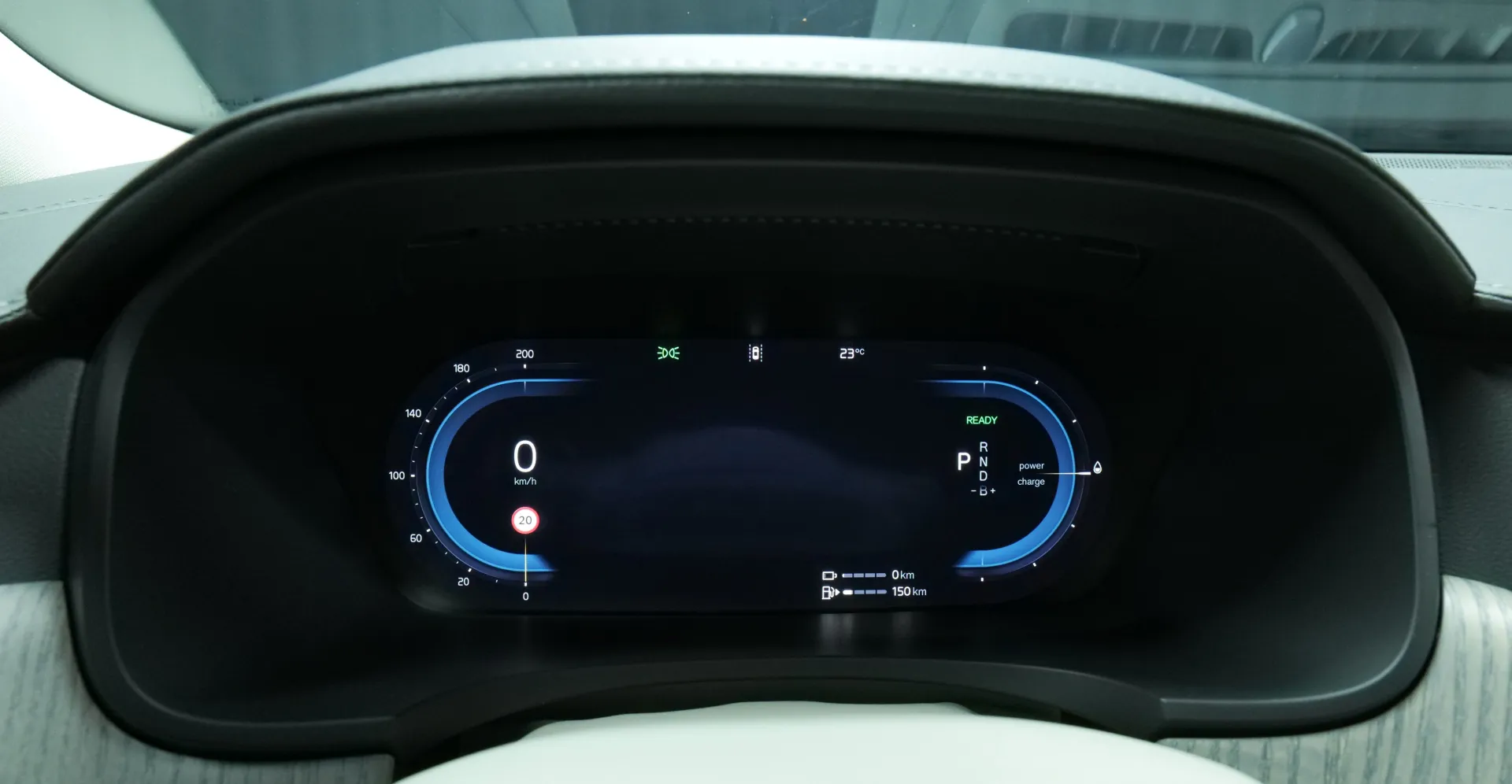 Autokuva 6 - FSG-961