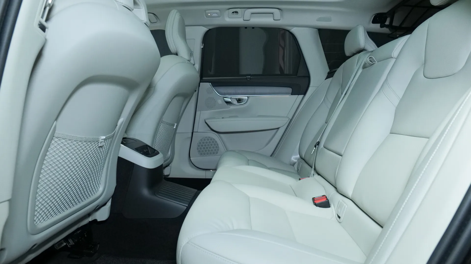 Autokuva 16 - FSG-961